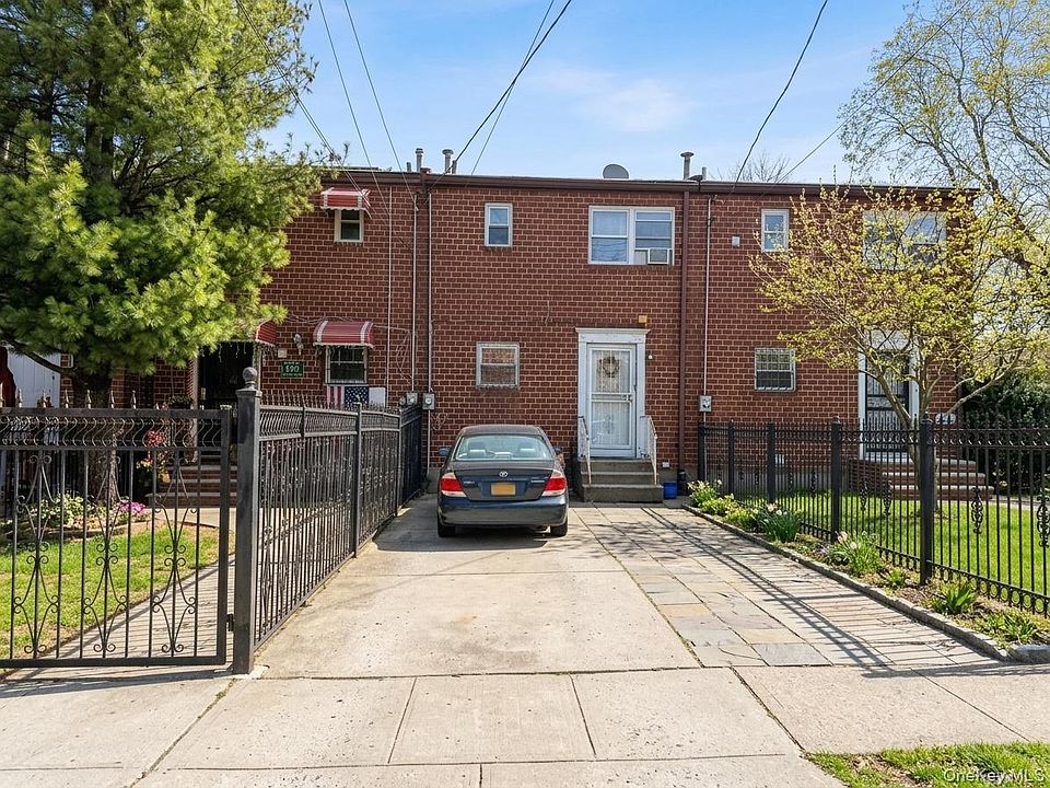 1st image of 892 Blake Avenue