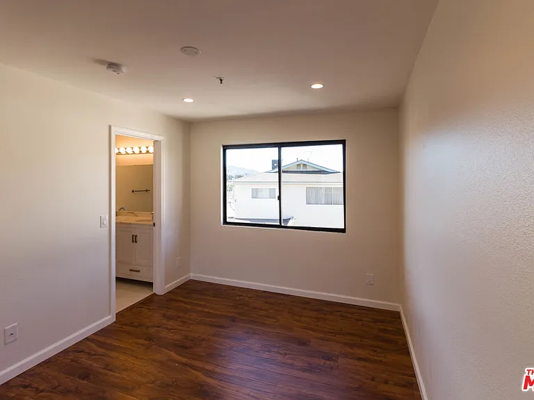 301 W Loraine St #8 — Photo 22