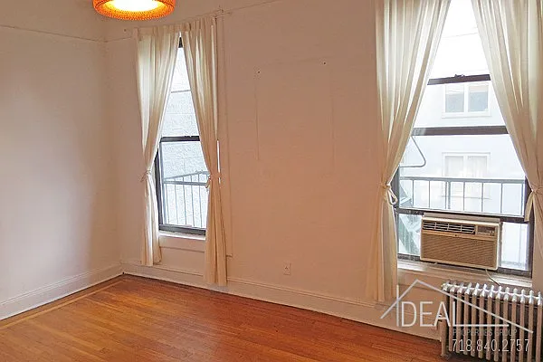 Rented by Ideal Properties Group | media 7