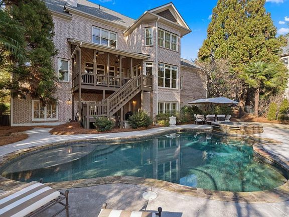 2nd image of 1906 Rand Ridge Ct