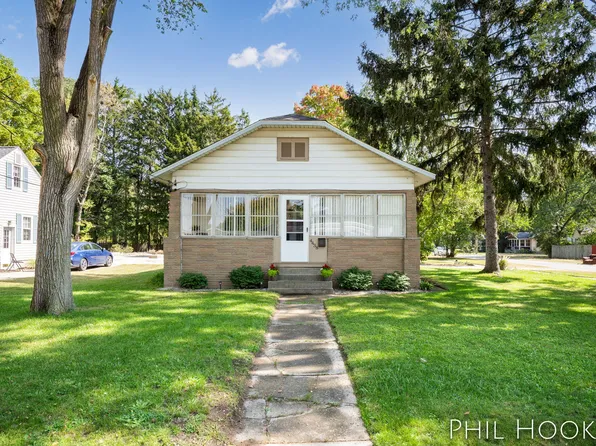 4438 Jefferson Ave SE, Kentwood, MI 49548