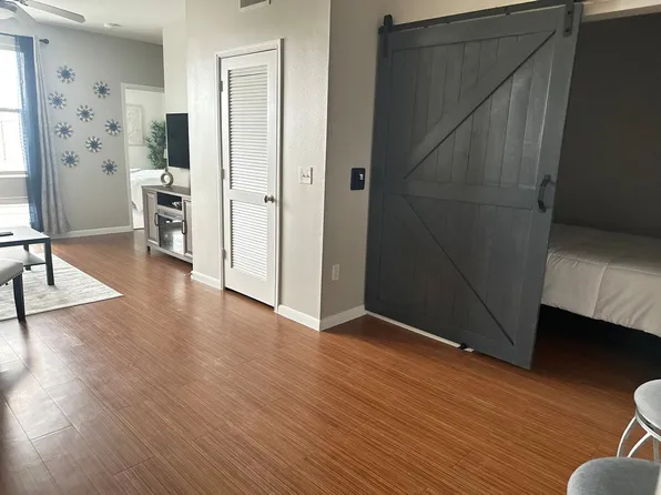 800 Town And Country Blvd #Id1335681p, Houston, TX 77024