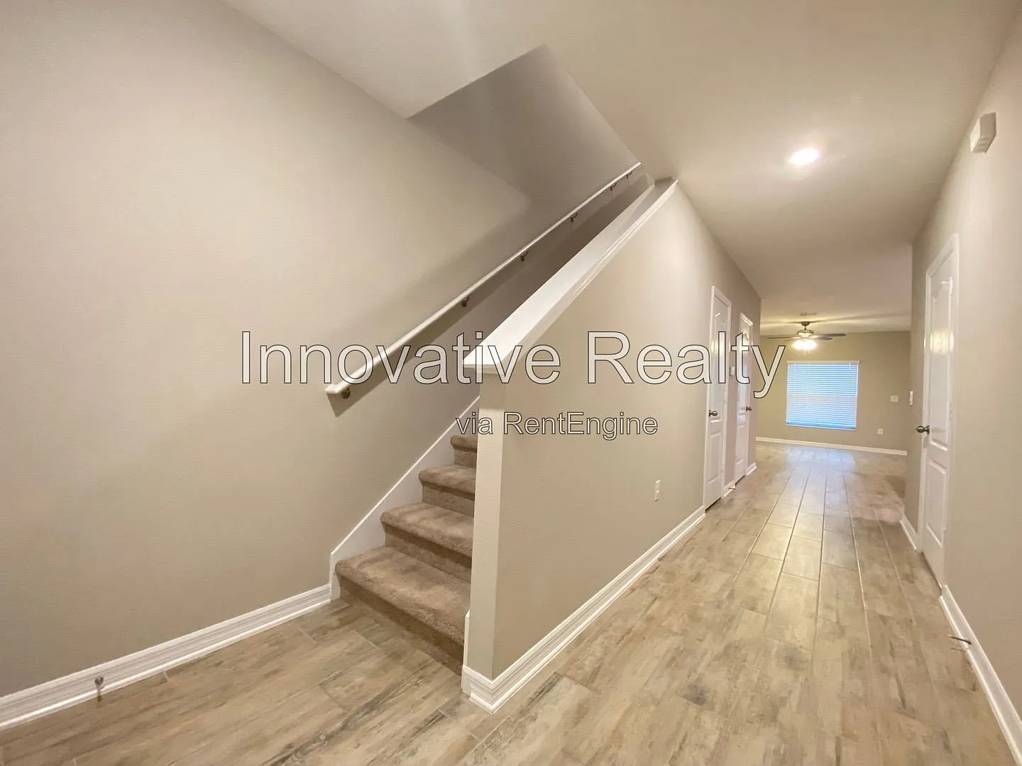 3 bed, 2.5 bath, 1379 sqft, $2,300 — Photo 3