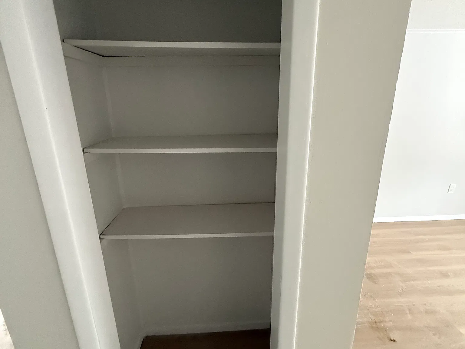 2 bed, $1,900 — Photo 4