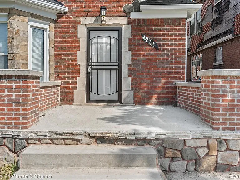 4220 Webb St — Photo 12