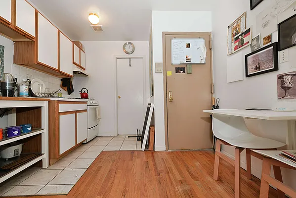 Rented by J Misrahi Realty Corp | media 27