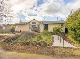 475 W Hemlock St, Sequim, WA 98382