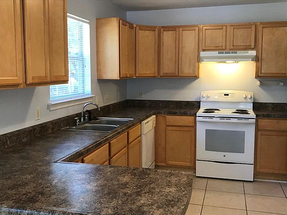 5th image of 2411A Gulf Ave #A