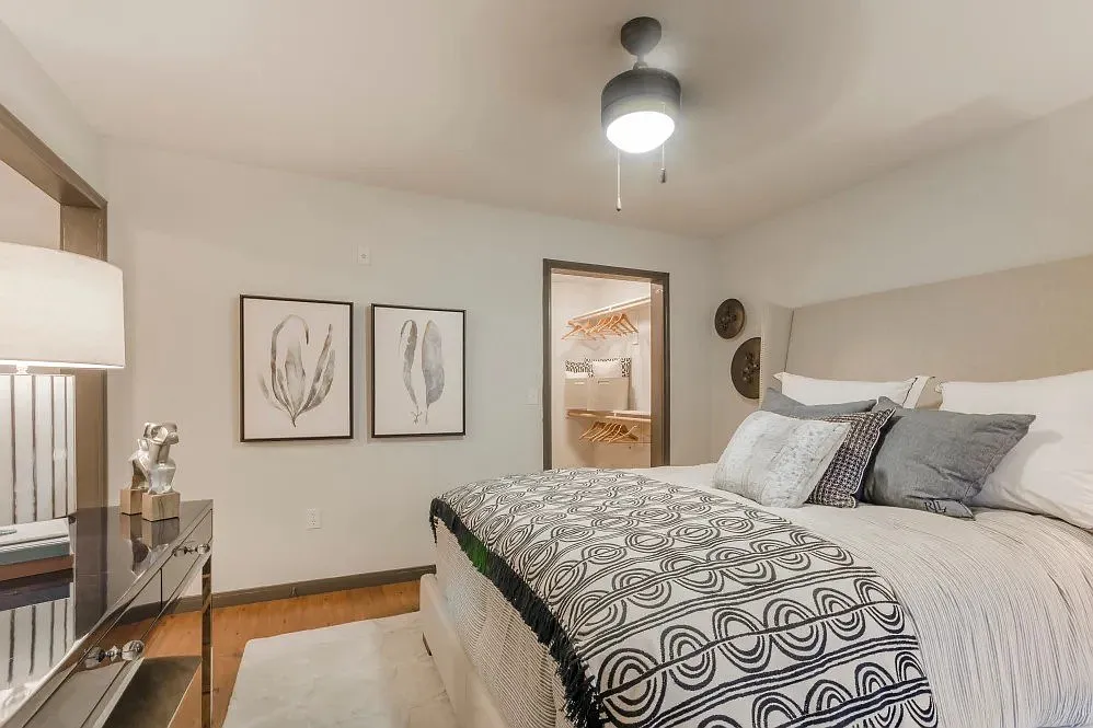 Sunstone Village, 55+ — Photo 4