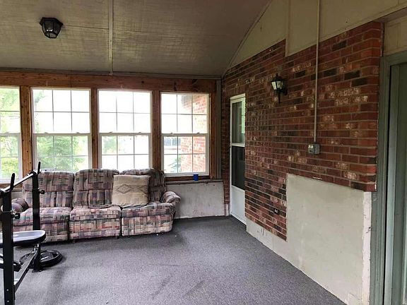 Four-season room