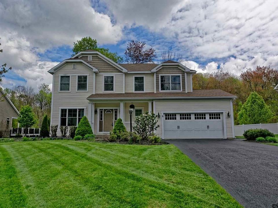 Clifton Park, NY 12065.    Conveniently located in the desirable Southwick Meadows neighborhood.