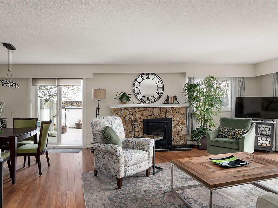 1st image of 3962 Cedar Hill Rd #116