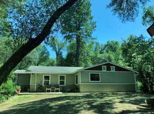 11906 Elnora Dr, Penn Valley, CA