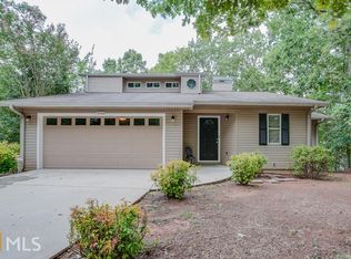 3492 Point View Cir, Gainesville, GA 30506