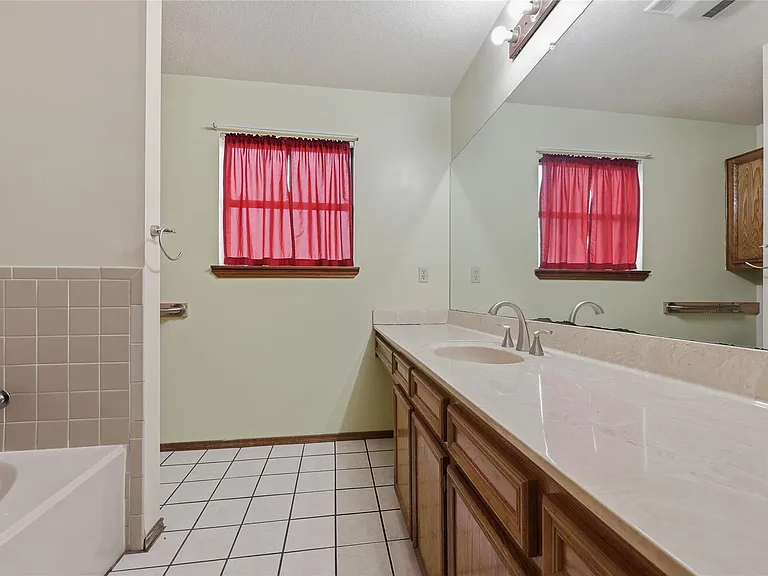 21404 Martin Ln #1 — Photo 18