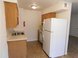 300 Hill Ave APT 2G, Runnemede, NJ 08078