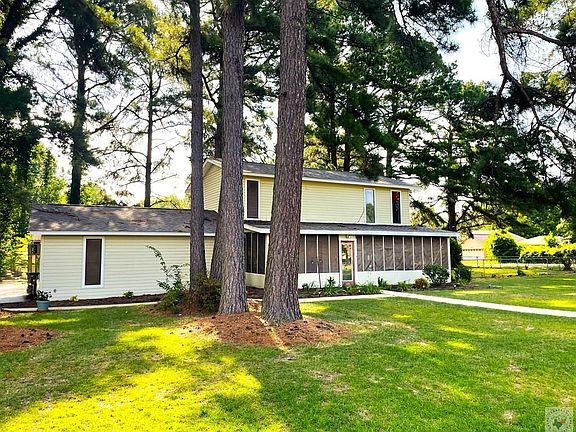 2nd image of 6406 Bel Air Dr