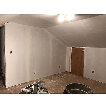 3rd image of 91 N Letterman Rd