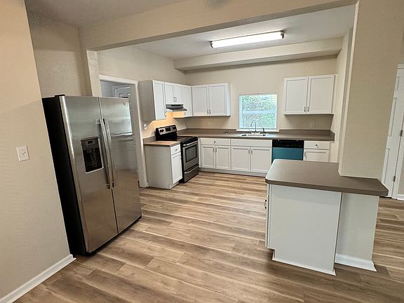 5th image of 1213 29th St #1213