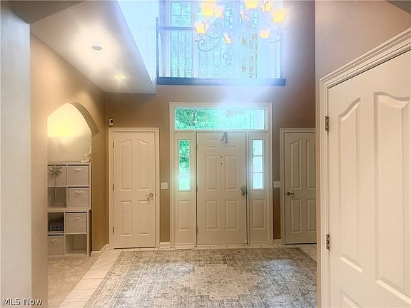 2nd image of 16675 Anne Ln