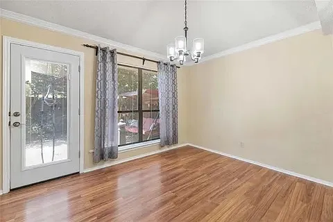 3848 Dalston Ln — Photo 12