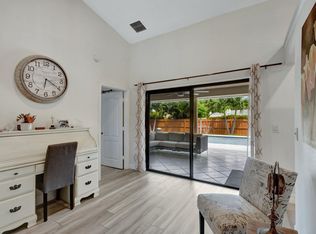 13598 Northumberland Cir, Wellington, FL 33414