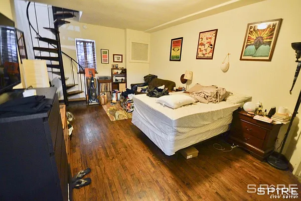 Rented by Spire Group | media 7