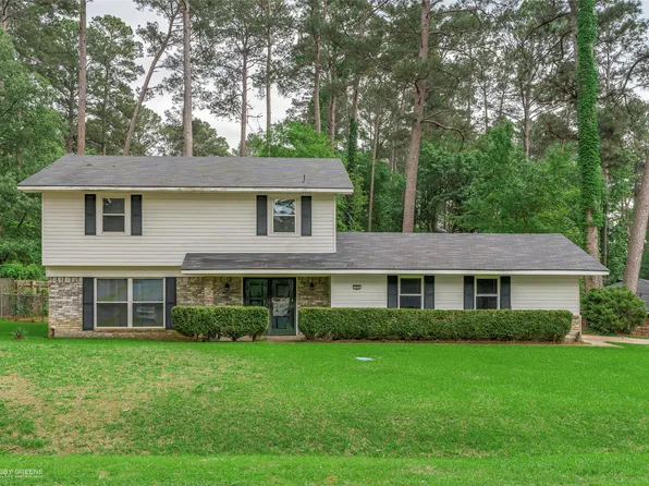 305 Short Leaf Dr, Haughton, LA 71037