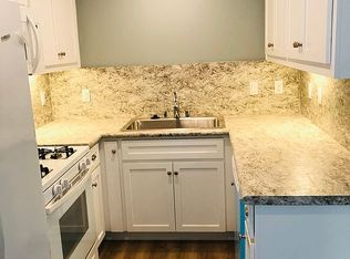 527 Oak St, Paso Robles, CA 93446