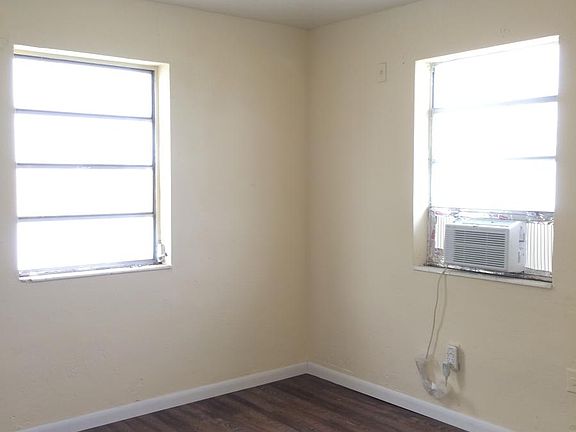 4th image of 1245 NW 58th St APT 11
