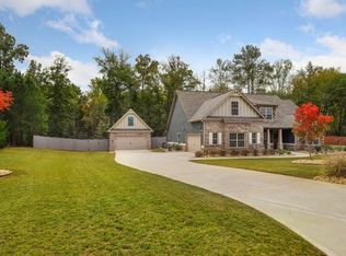 4020 Madison Acres Dr, Locust Grove, GA 30248