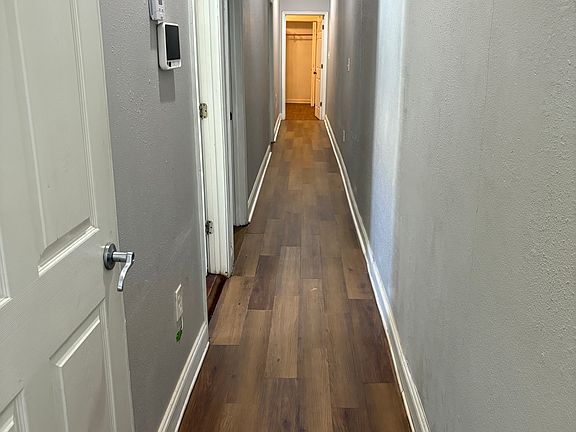5th image of 2622 Lavender St #2622