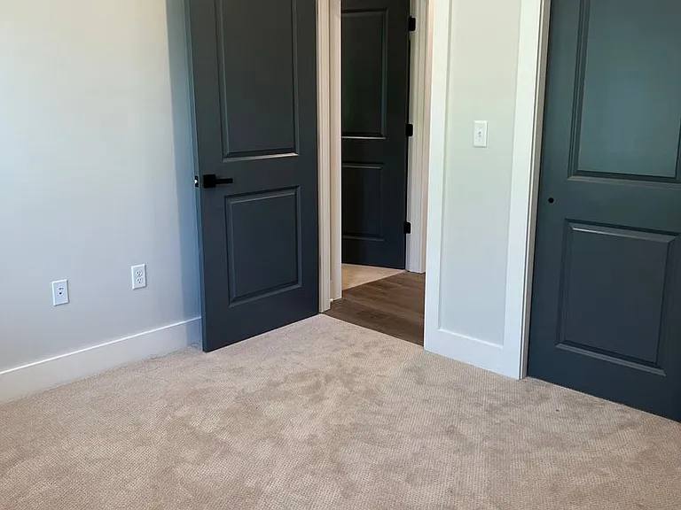 The Residence at Wemple Road — Photo 31