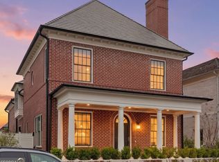 215 3rd St, Fayetteville, GA 30214