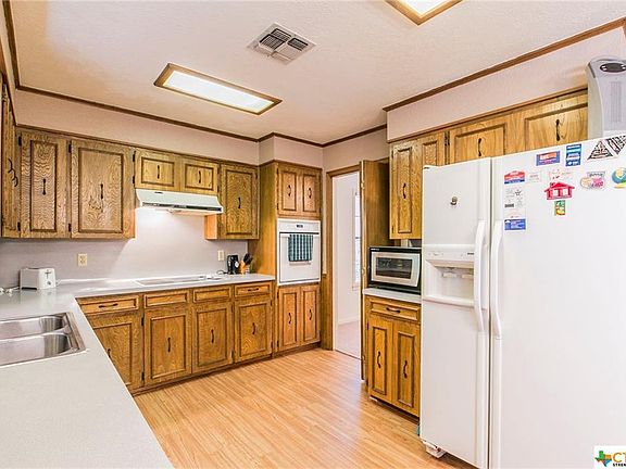 5th image of 3609 Las Moras Dr