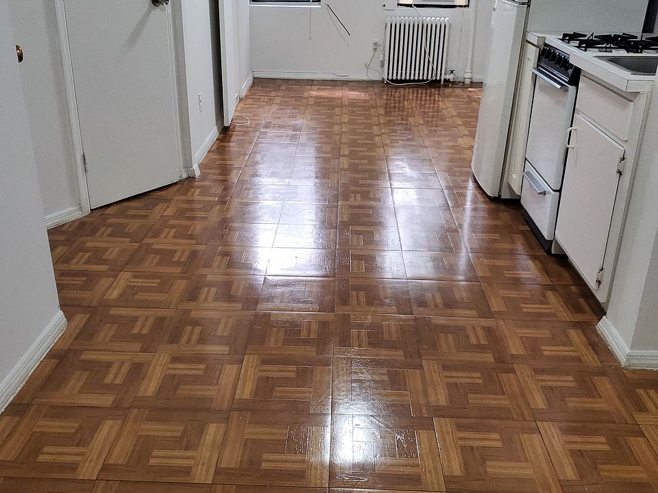 1st image of 316 E 6th St APT 13