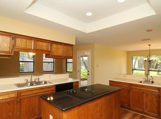 10103 Lake Ridge Dr, Austin, TX 78733