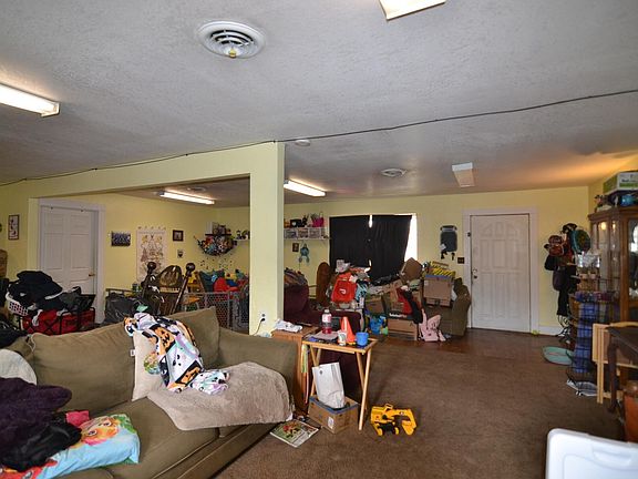 5th image of 949 NW Madras Hwy