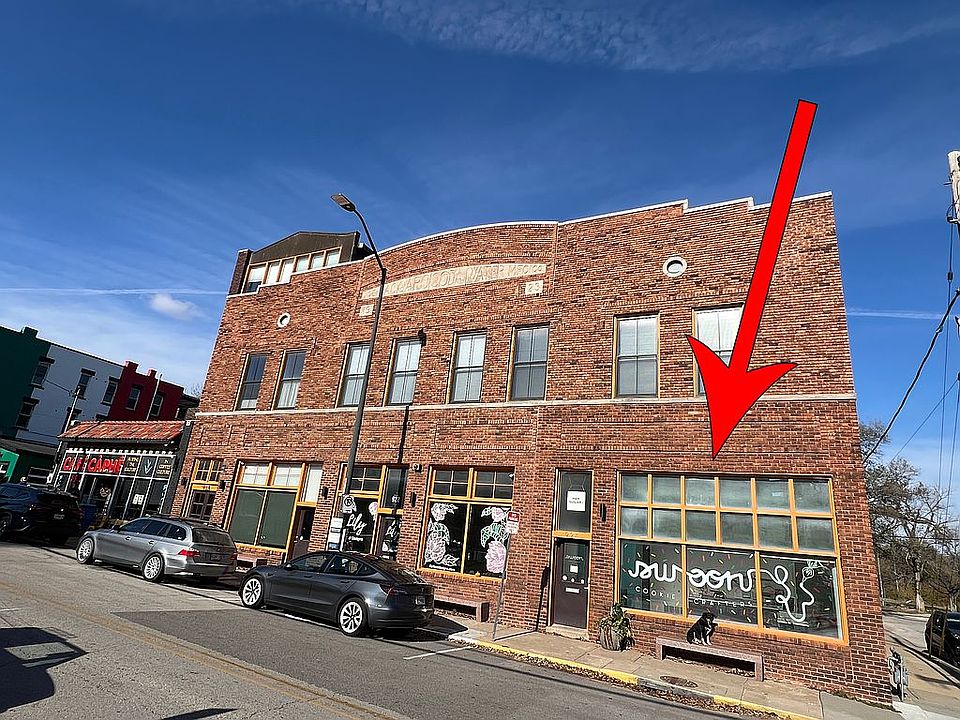 1st image of 918 E 5th St #10