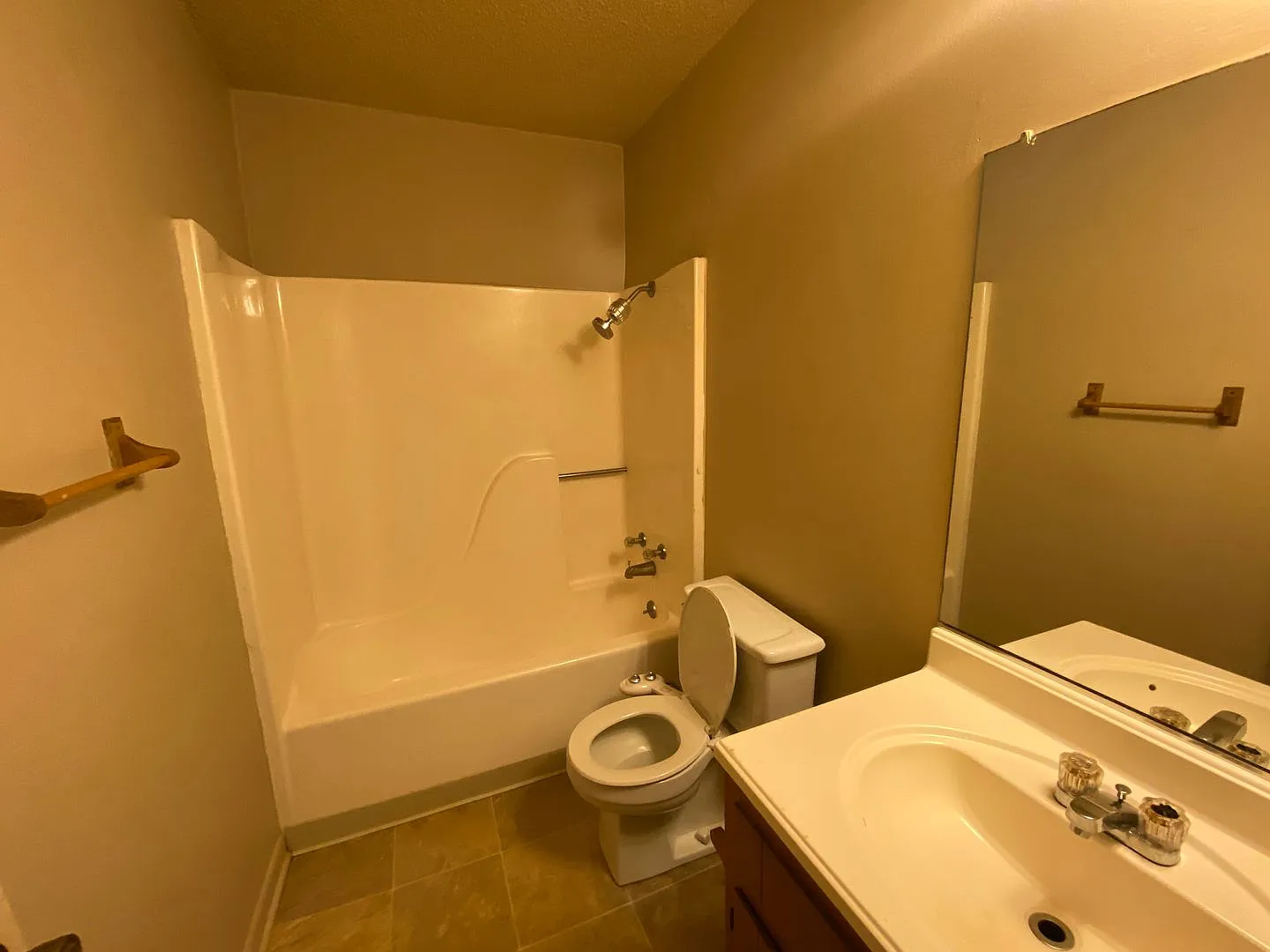 1413 S Church — Photo 3