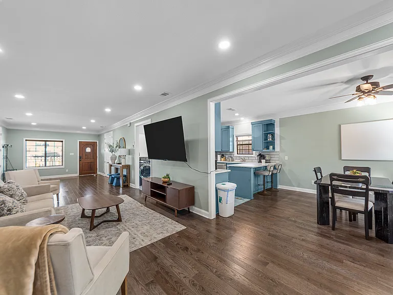 3316 Inwood Rd — Photo 10