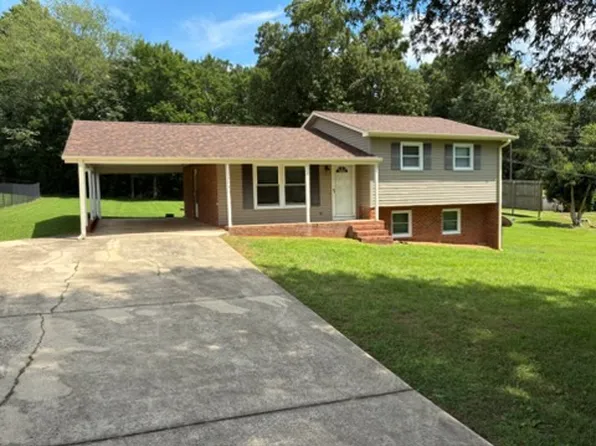 3936 Icard St, Maiden, NC 28650