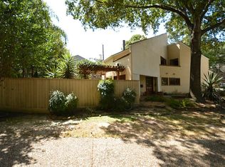 1023 Ridgeley Dr, Houston, TX 77055