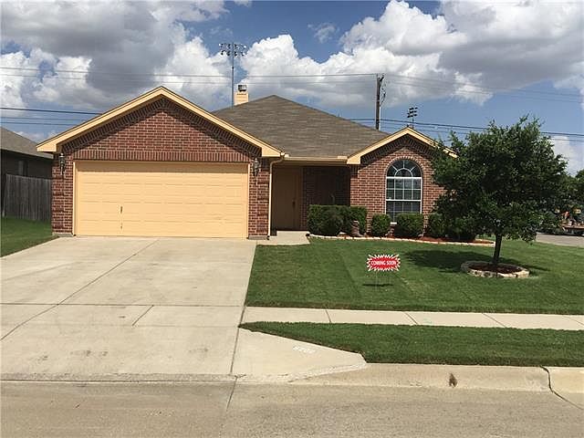 1st image of 8200 Deer Bluff Ln