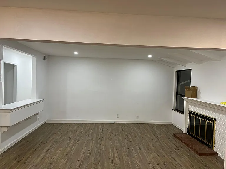 4219 Cowell Rd — Photo 10