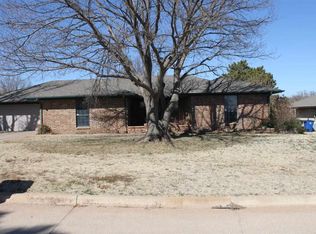 2409 Briarcrest, Duncan, OK 73533