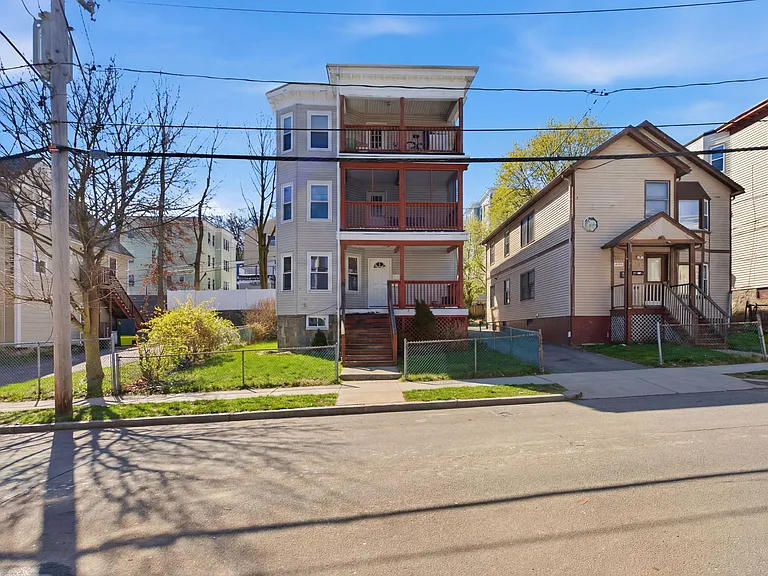 22 Deering Rd #1 — Photo 7