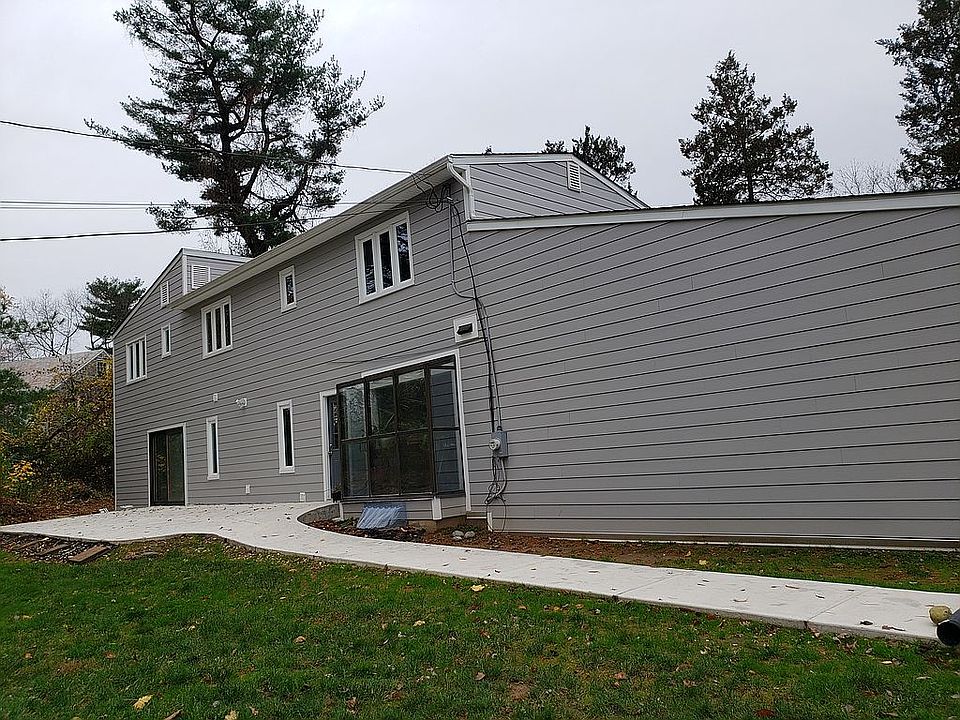 2nd image of 500 Conshohocken State Rd