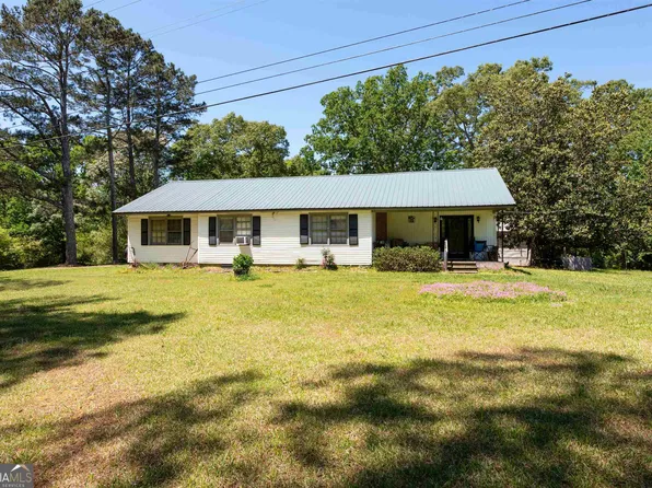 3024 Jackson Lake Rd, Mansfield, GA 30055