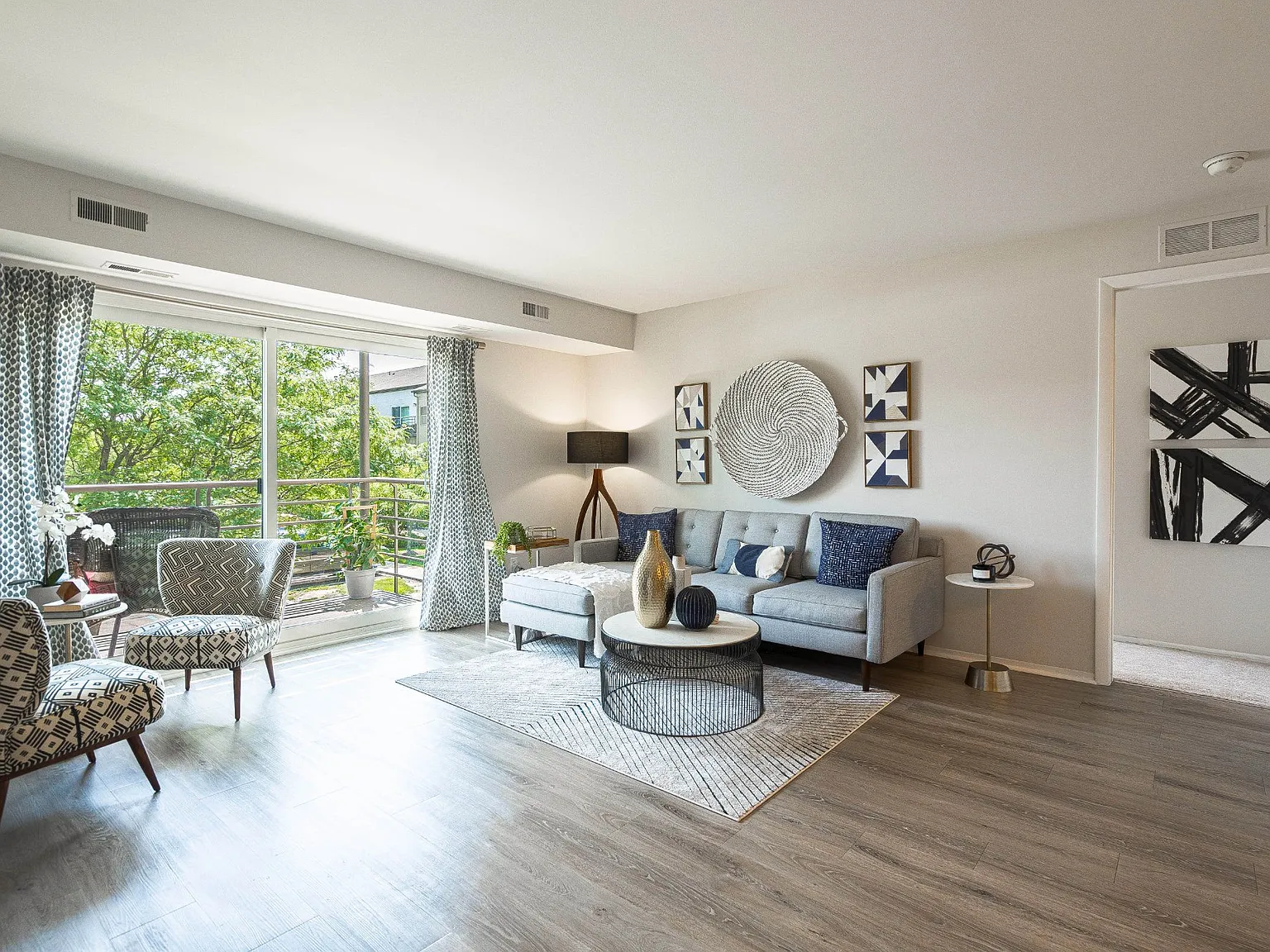 The Emerson Apartments — Photo 2